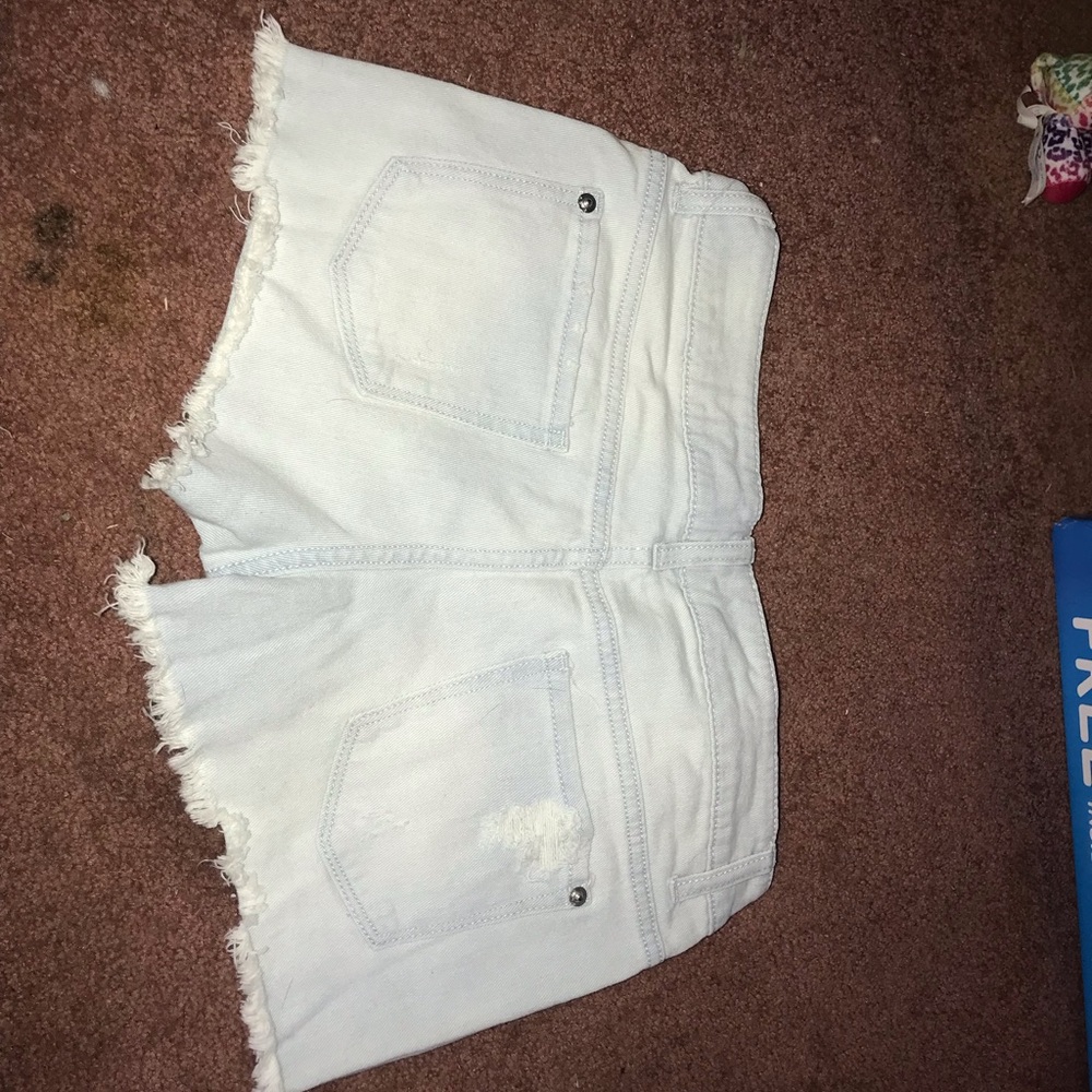 Shorts - Picture 2 of 2